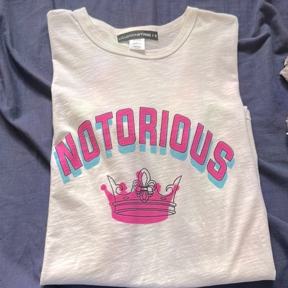 Notorious— Graphic oversized tee!